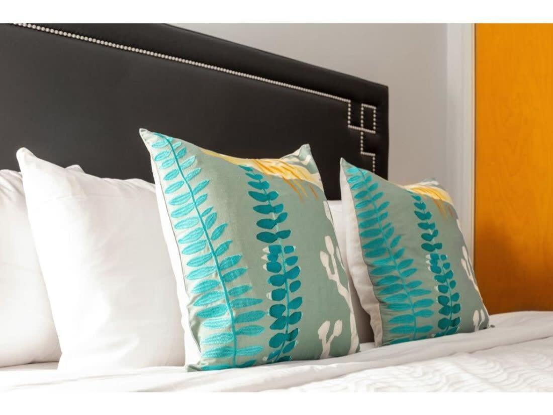 Bold 2Br 2Ba In The Block Apartment By Cozysuites! إنديانابوليس المظهر الخارجي الصورة